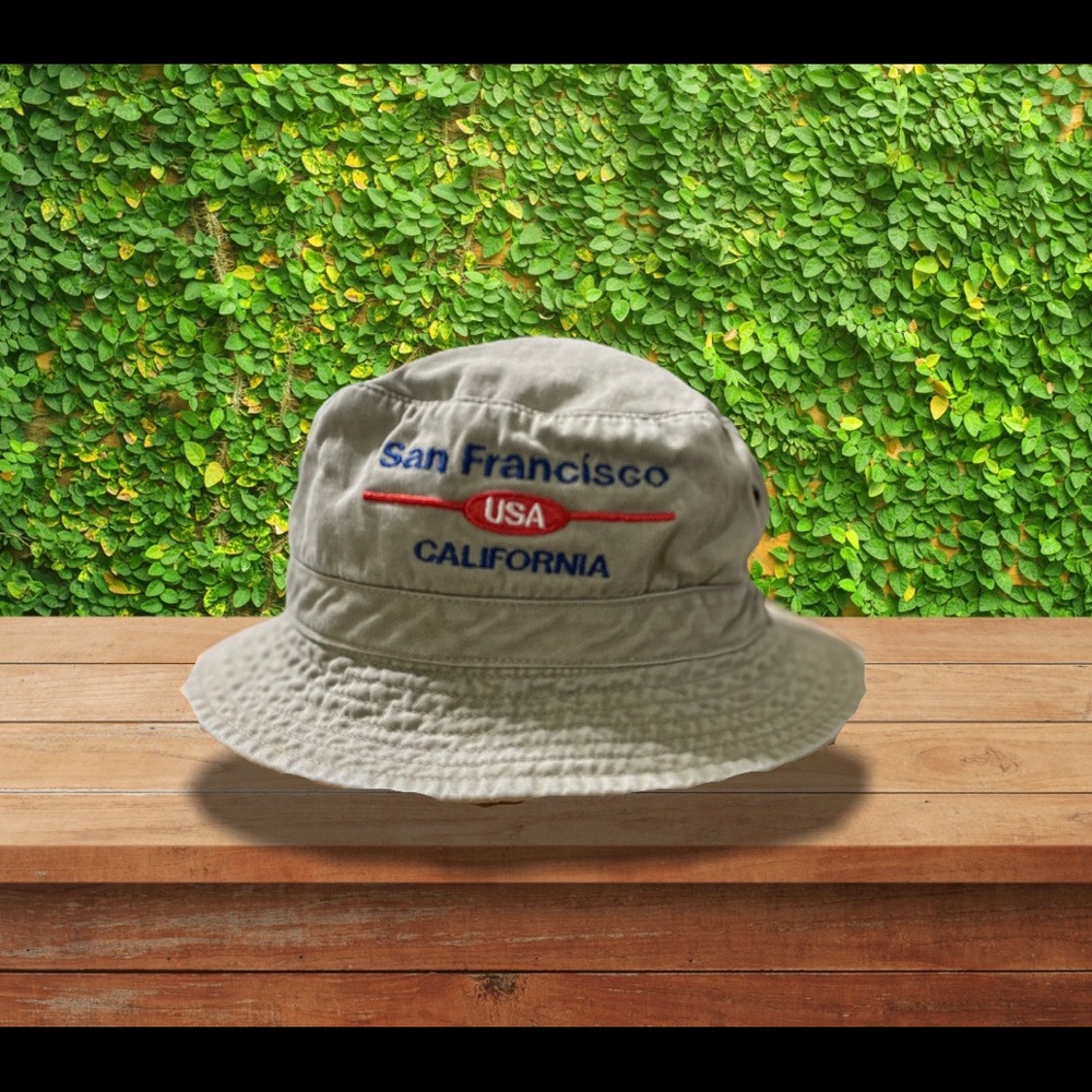 San Francisco bucket hat.
